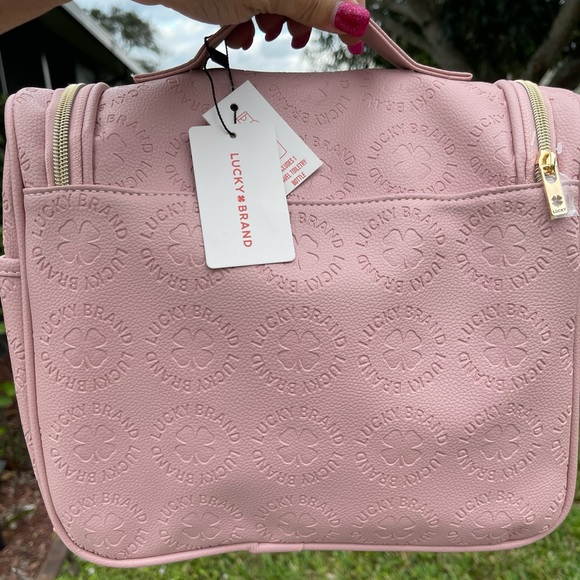LUCKY BRAND LARGE COSMETIC BAG - Picture 4 of 13